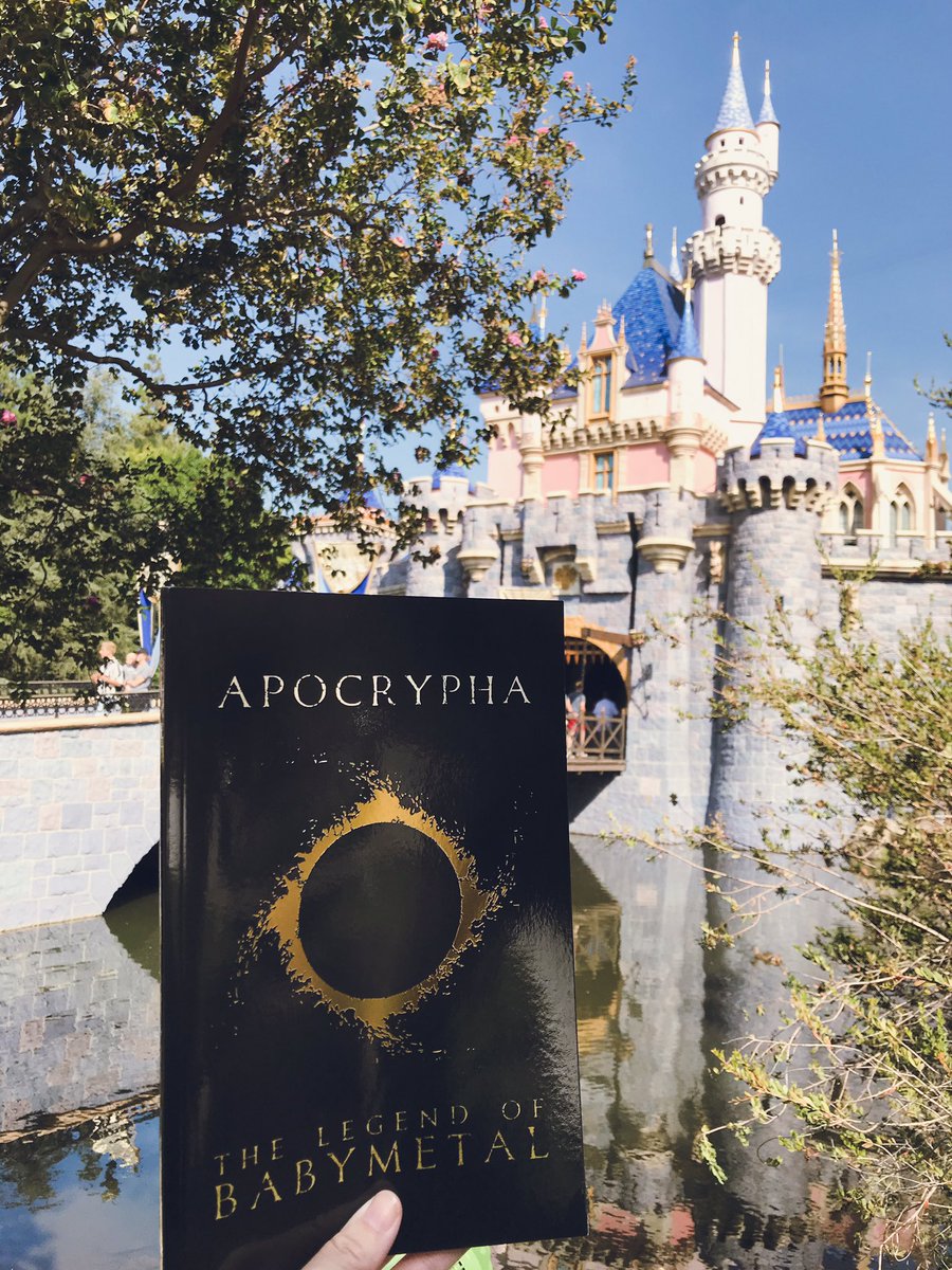 📍Find the Agimat at the Happiest Place on Earth (Orange County, CA)!  ✨

#BABYMWTAL_GN
#giveaway 
#BABYMETAL

<a href="/BABYMETAL_GN/">Apocrypha: The Legend of BABYMETAL Graphic Novel</a>