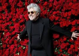 Hoy cumple 70 años nuestro querido Pedro Almodovar.
Happy 70th birthday Pedro!  