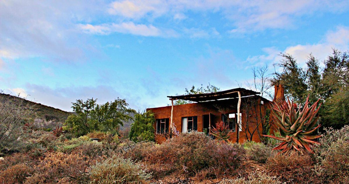 Read all about our amazing stay at Numbi Valley in De Rust: bit.ly/NumbiValleyBlog #TravelGround #Blog <a href="/Route62ZA/">Route62 South Africa</a> <a href="/visitoudtshoorn/">Oudtshoorn Tourism</a>