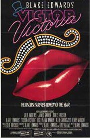jeanpierrevidal's tweet photo. Watching on TV the amazing #Victor_Victoria, directed by #Blake_Edwards. Lovely music by #Henry_Mancini. #Robert_Preston and #Julie_Andrews sublime. https://t.co/p4xttcLa5N