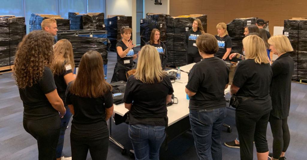 bmsnews's tweet photo. Can we do it? Our employees are trying to break records &amp; assemble more than 17,000 JoyJars for the Jessie Rees Foundation @TeamNEGU. Each jar is loaded w/ toys &amp; activities &amp; delivered to kids fighting cancer #NEGU #workingtogetherforpatients #childhoodcancer https://t.co/Igc6SQBBIK