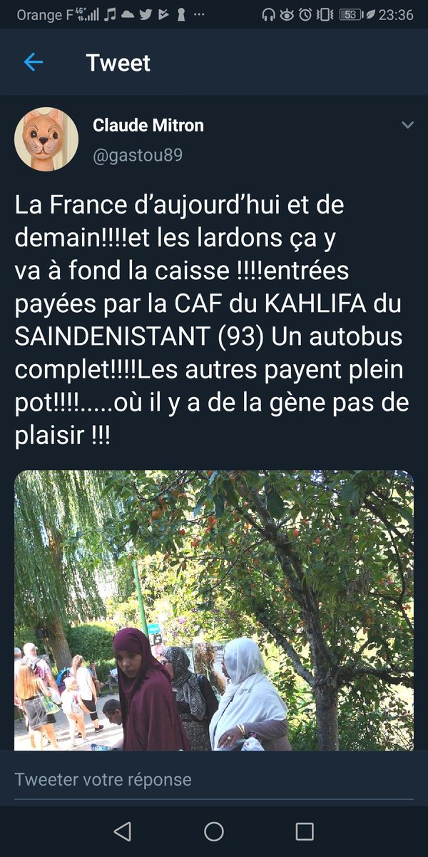 AgatheProuteau's tweet photo. @gastou89 @bernardpivot1 La greluche hystérique elle se bouge le cul pour le bien commun (dont le votre malheureusement) , et vous, vous faites quoi à part poster des tweet racistes ? https://t.co/rn9qTEWj7c