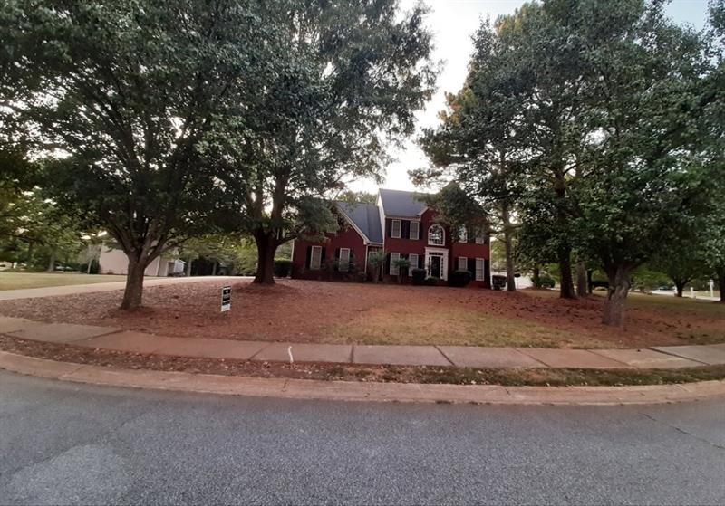 Dianahubert's tweet photo. See a virtual tour of my newest #listing 125 Overlook Court #Fayetteville #GA  https://t.co/bJi6G7MpUp  DIANA HUBERT, Personal #678-758-3703, Office #404-876-4901 https://t.co/1uHB92u1iC