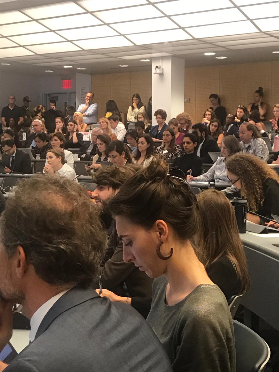 mfespinosaEC's tweet photo. Un gusto participar con #JeffreySachs en la Universidad de Columbia @CCSI_Columbia del evento Pacto Mundial por el Medio Ambiente y el Desarrollo Sostenible. El proyecto #PactEnvironment es prometedor y va a requerir la voluntad política de Estados y sociedad civil #GlobalPactCU https://t.co/mj9ddriOvh