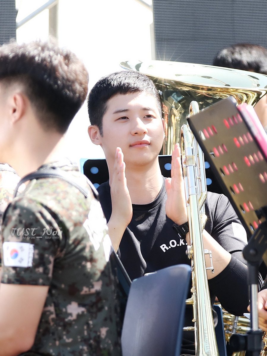 cnupics's tweet image. clap clap