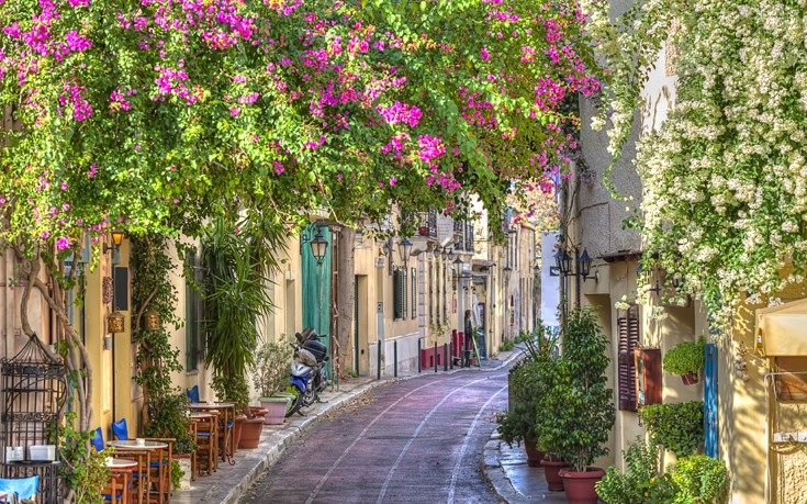 ExplorationsUn1's tweet photo. #Plaka, The Quarter of the Gods,with the scent of #oldAthens captivates even the most realist....
#ExplorationsUnlimited #Sightseeing #Privatetransfers #Luxurycars #Minivan #Minibus https://t.co/pwDJfOaQwS