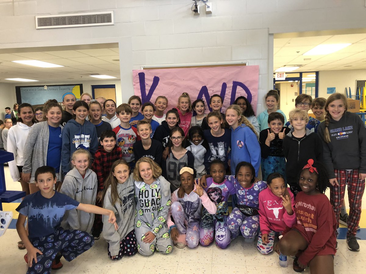 Awesome 6th grade spirit to celebrate Start with Hello week. I love these kids!