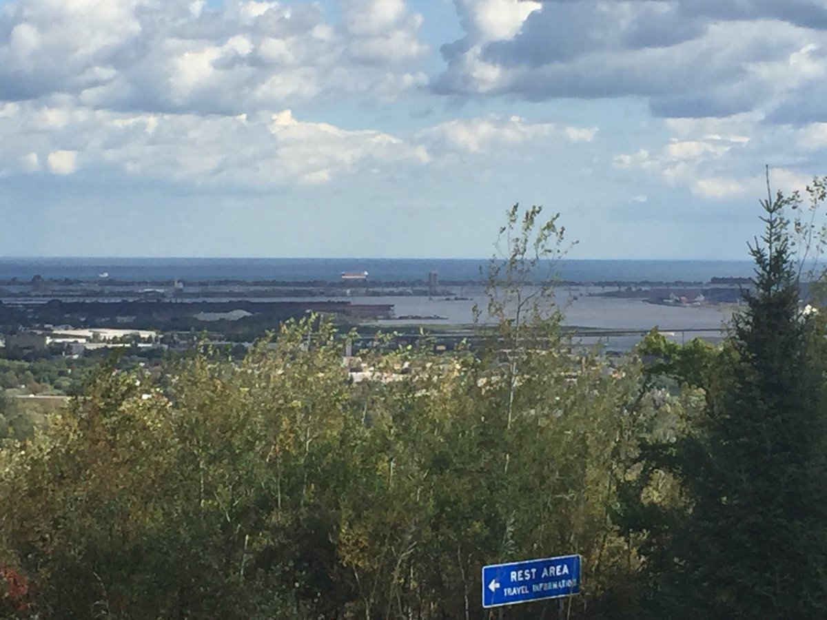 beckyb12's tweet photo. Until next time, Duluth! #UMNExtPC https://t.co/R5R5sWfr1S