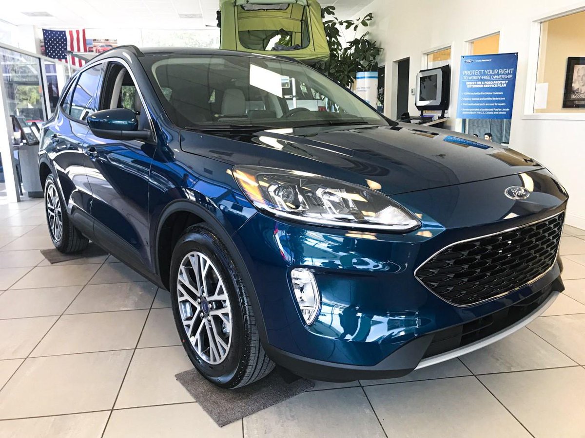 RavenelFord's tweet photo. The all-new 2020 Ford Escape has Best-In-Class legroom and is now available at Ravenel Ford! Be the first in #Charleston to drive it! 😎 https://t.co/yDCU9w2SIv