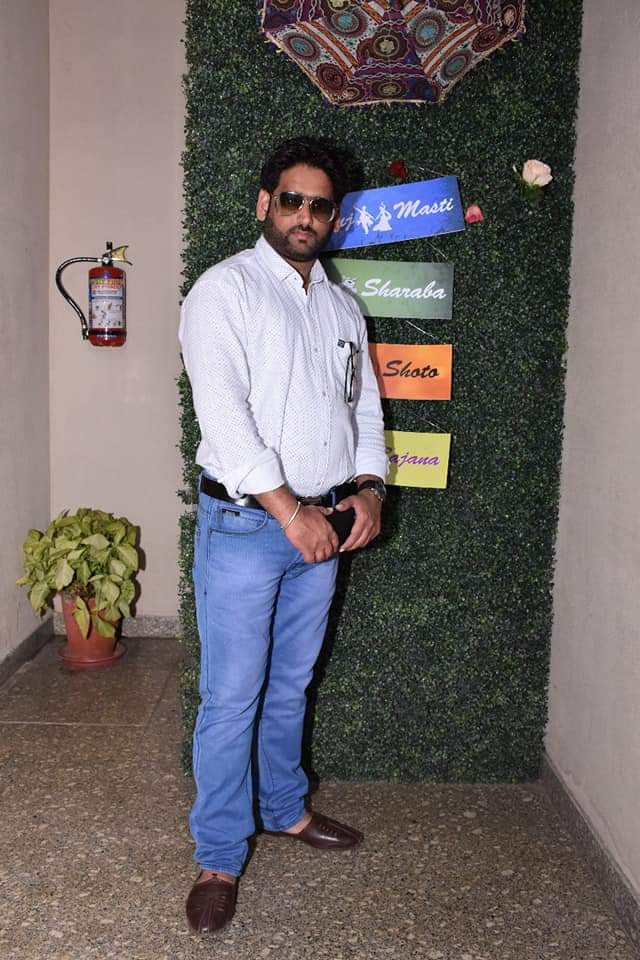 Avnish_mathur's tweet photo. #fashionista #style #LikeABoss #like4like #like #likes4likes #likesforlikes #likes #instadaily #instagood #instalike #mood https://t.co/zSoApaFZvW