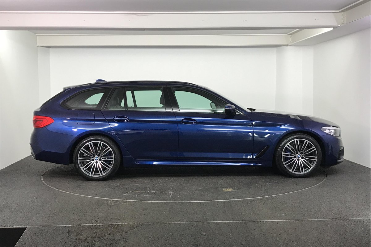 JCMG_BMW's tweet photo. 📍 John Clark BMW #Aberdeen
The 2019 #BMW #5Series #525d M Sport Touring 😍
Current Price - £40,000 💷
Current Mileage – 10 miles on the clock ⏲
📲 #Follow the link to #book your test #drive https://t.co/Ai4u8xFoDu
#News #FollowMe #News #RT #FF #Car #拡散希望 https://t.co/eN3tW5kzAk