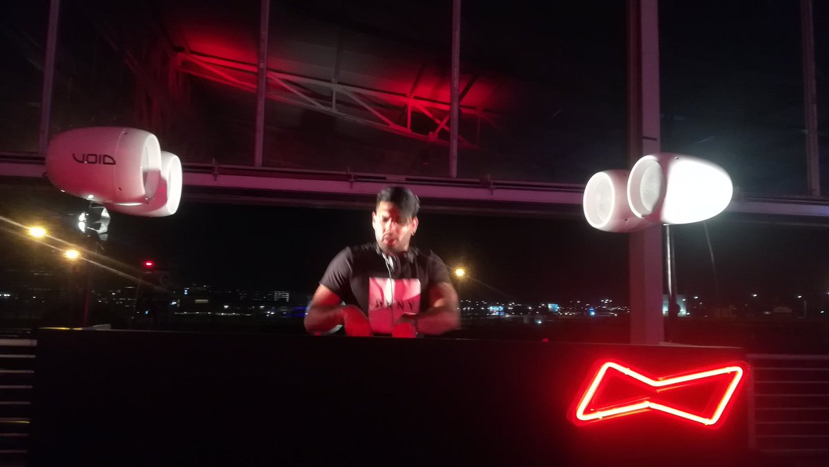 MacAweSocialMe's tweet photo. Let's get this party started with @BudweiserSA and @Mixmag #BudX #LABJHB 📸 📲 💹 https://t.co/V6tHjtmyOJ