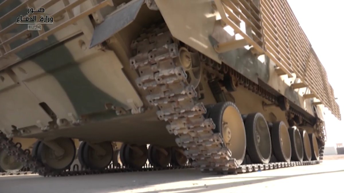 العراق يستلم بضعة دزينات من العربة القتالية الروسية BMP-3. - صفحة 2 EFVFZt_W4AAtpsy