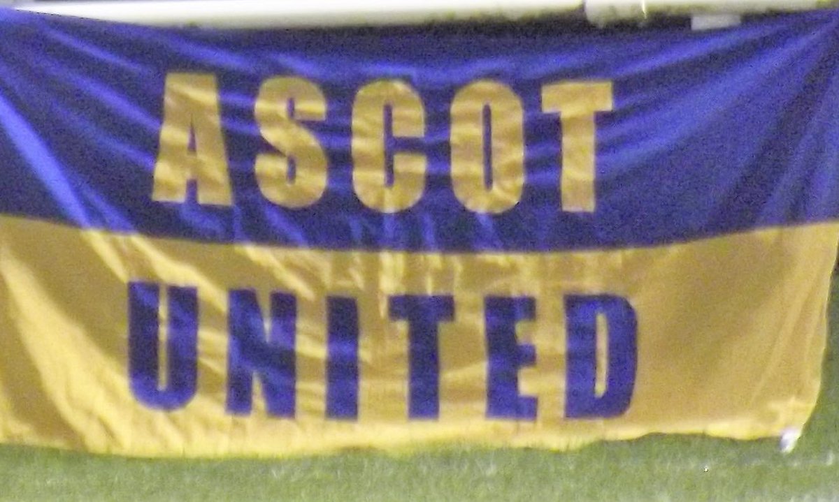 AscotUnitedFC's tweet photo. FOCUS ON YOUTH

After the excitement of the 1️⃣0️⃣ goal thriller last night the focus moves from the first team to our @ACYFLofficial U18’s

📅Thursday 26th September 
🆚@BracknellAllied 
⏱ 7.45 kick off
📍Larges Lane, Bracknell 

#YELLAMEN💛💙 https://t.co/wNWVrYJgBx