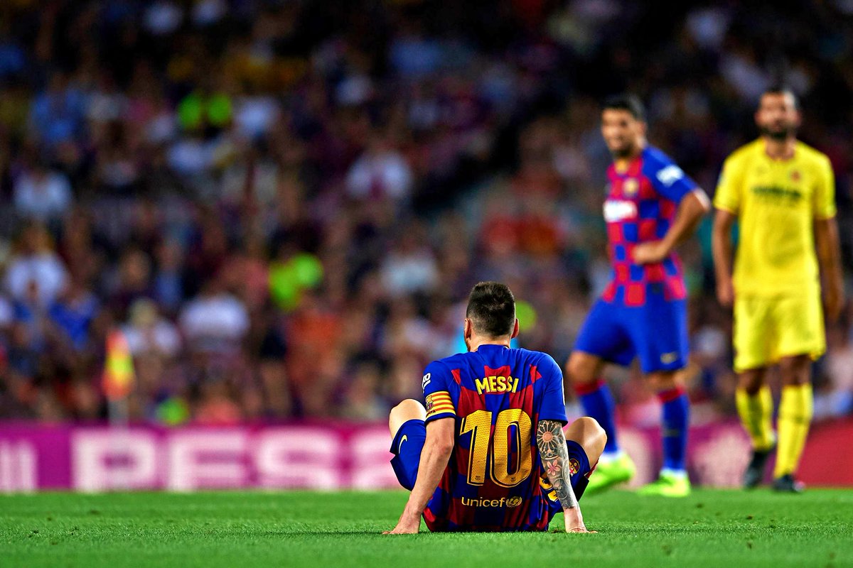 B24 (@B24PT) on Twitter photo 2019-09-25 18:19:03 Messi sofreu uma lesão muscular na coxa e está em dúvida para o jogo contra o Inter. Messi sofreu uma lesão muscular na coxa e está em dúvida para o jogo contra o Inter.