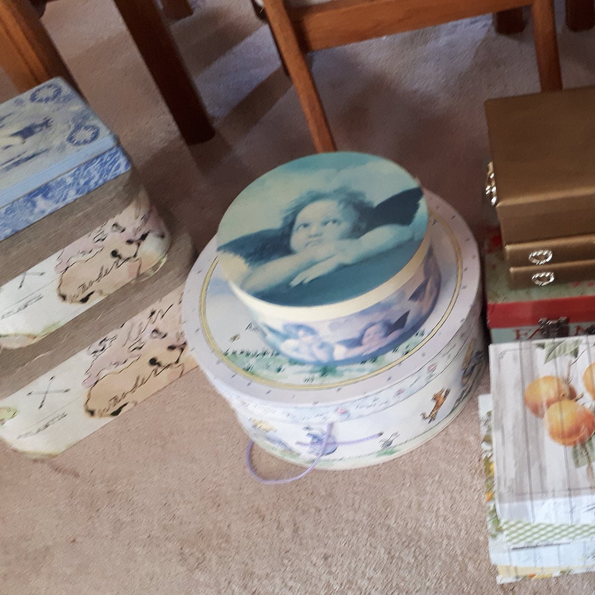 sharonedensmith's tweet photo. #Students at Eden-Smith Music #earn #Music #Bucks for #practicing. They #trade in #MusicBucks for #prizes. #Photo is of #storage boxes for #prizesavailable.
Go to #Link.
#Scroll down to #pictures to #see #typesofprizes contained within boxes.
https://t.co/U1iTTotQH7
#Calgary https://t.co/t1sAUH4gBi