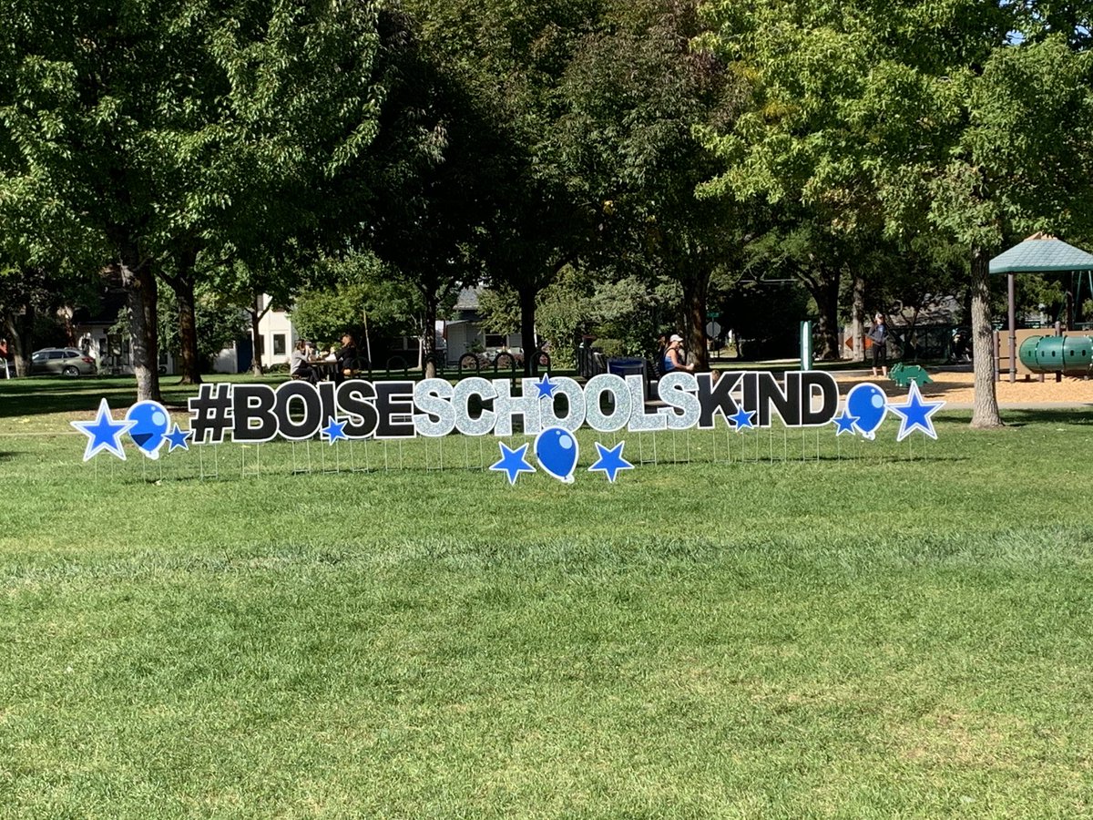 BPSEF's tweet photo. Setting up for the Boise Schools Kind event today at Camels Back Park. We are proud to help support the #boiseschoolskind initiative! #boisekind @BSDEducation @CityOfBoise @MayorBieter https://t.co/vVLusEK9v2