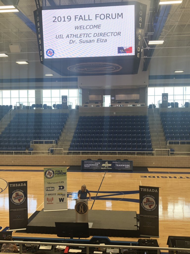 ArriolaSuzette's tweet image. Dr. Susan Elza UIL Athletic Director sharing her exceptional wisdom #UILLEADER #THSADA #WeAreEC @ECISDtweets @ECHShornets @echsathletics1 @joehubb74