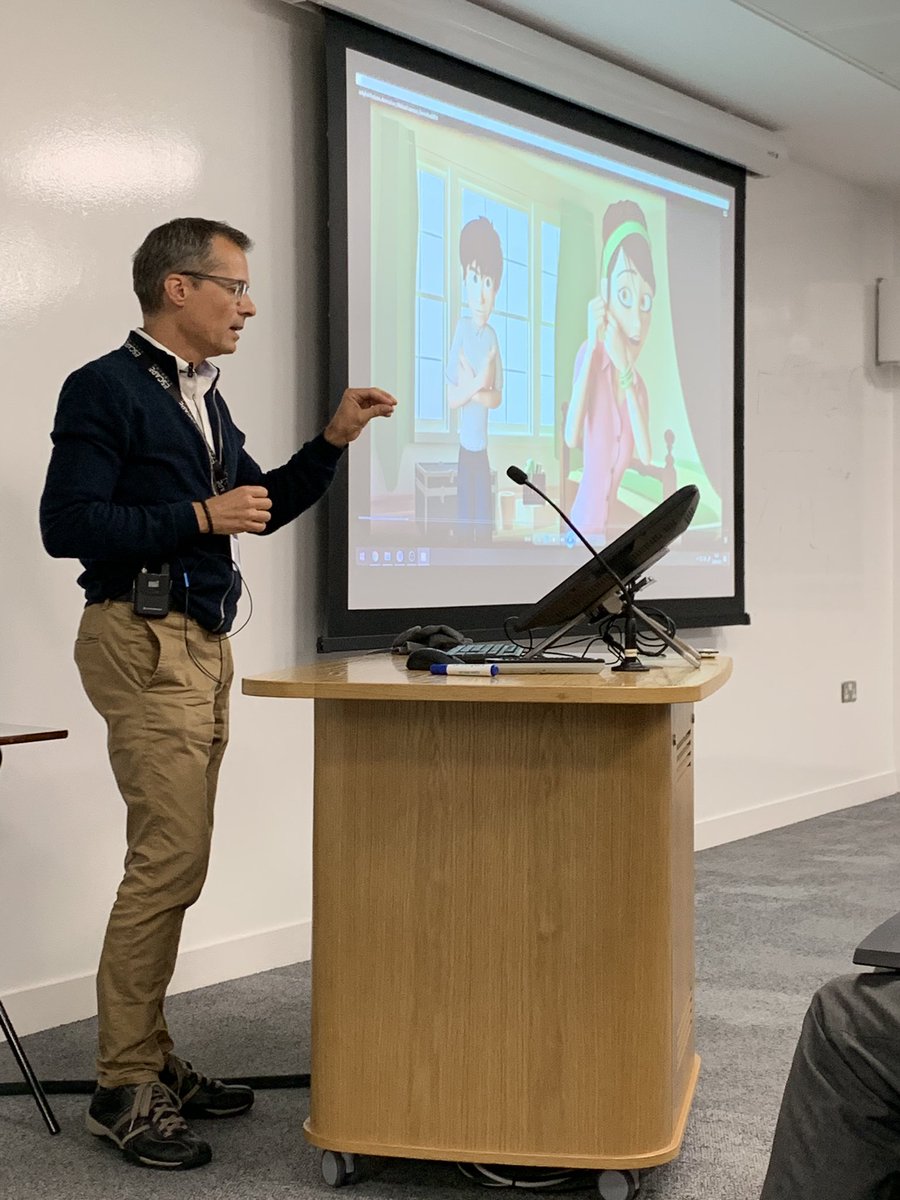 REEL Talk tonight at <a href="/Escape_Studios/">Escape Studios</a> with Luca from @JellyfishPics - giving our students and guests the lowdown on what to include in an animation reel 🎞 🙌🏻 #EscapeStudios #ReelTalk