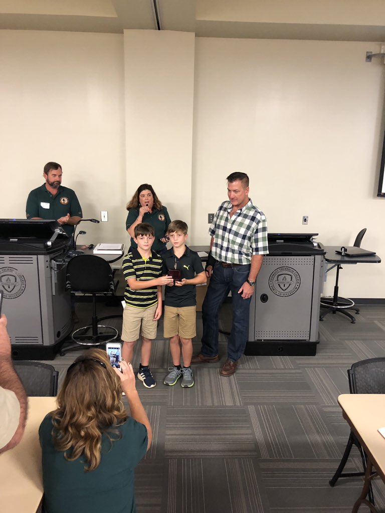 USFWSFire's tweet image. #SCRxFireCouncil gives a lifetime achievement award to Nicole Hawkins’ family for her work with prescribed fire. @ForestryCommish #USFWS #SCFire