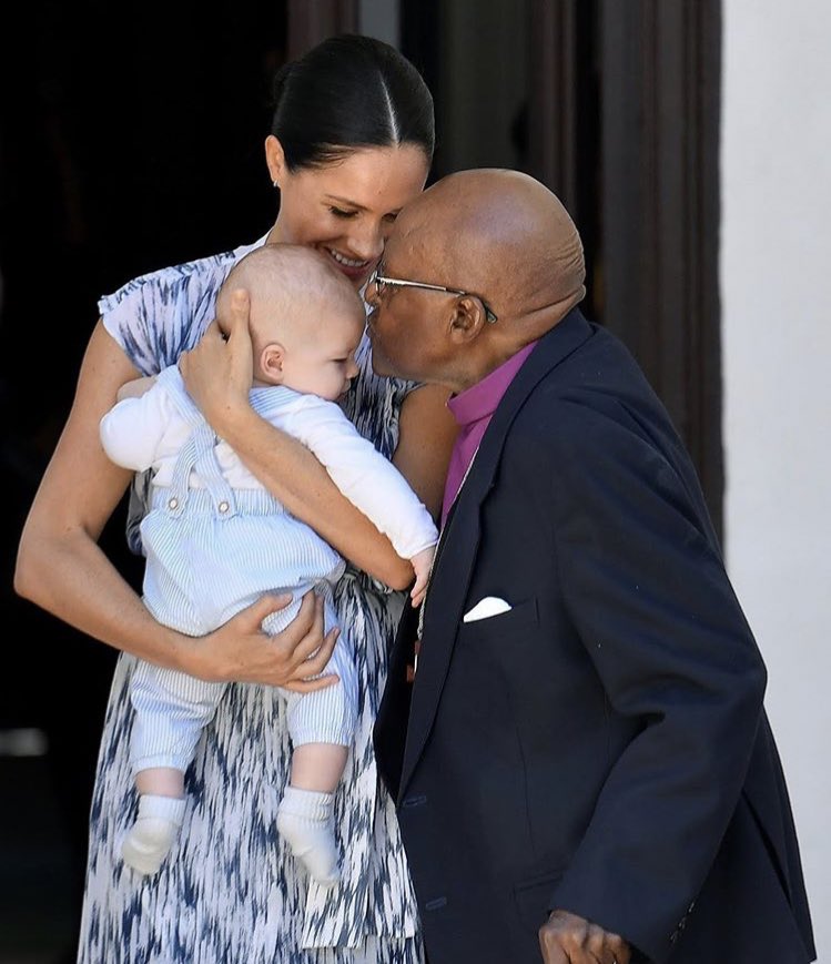 FirstLadyJenn's tweet photo. Today has been the best day ever! Having a great day at work and then photos and vids of Master Archie meeting Archbp. Desmond Tutu! He clearly looks just like his daddy! ๐ฅฐ๐ฅฐโบ๏ธโบ๏ธโจโจ #SussexSquad #SussexRoyalTour #HiArchie ๐๐พ๐๐พ๐๐พ๐๐พ https://t.co/ZmNmGM2nug