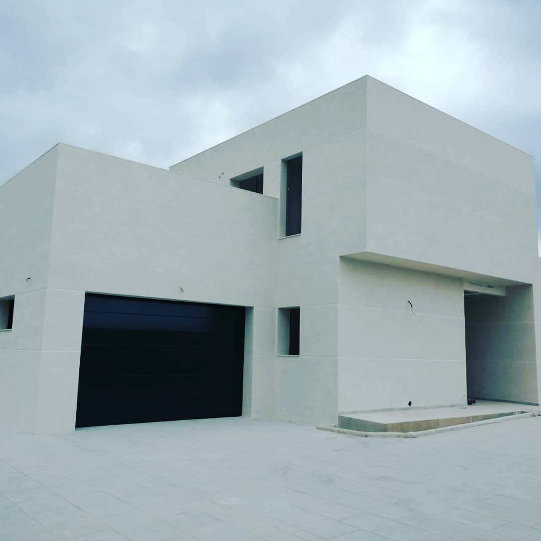 ecoplana's tweet photo. Vivienda unifamiliar acabada con piedra proyectada en la Playa de la Almarda #Sagunto #ComunitatValenciana #profesionales #revestimientos #empresafamiliar #profesionalesyparticulares 
👉Visita nuestra web: https://t.co/VUJcRiqjCs
#Solicitapresupuestosincompromiso https://t.co/H1e7lh82su