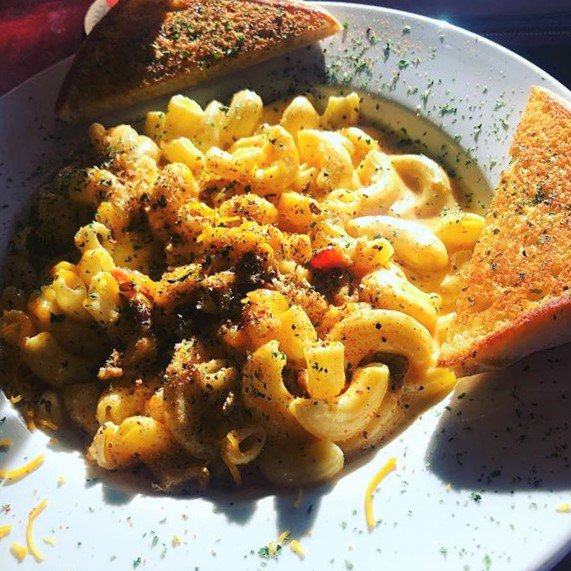 Backstop_Grill's tweet photo. We're keeping it cheesy today--join us! ๐ง #BackstopBarAndGrill #CanbyOR #OReats #EatLocal #CanbyEats https://t.co/n2p3yo62x5