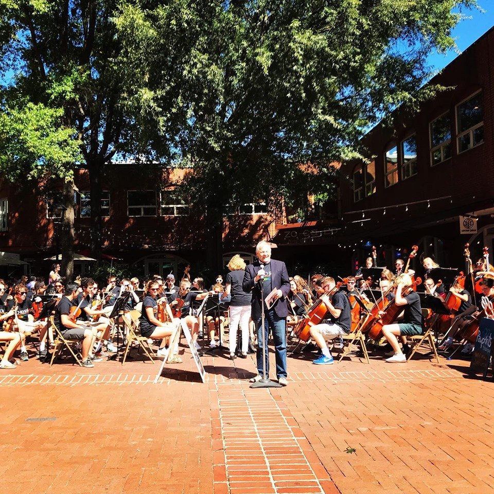 deltoscano's tweet photo. Two of our city's assets—terrific schools & a multifaceted arts culture—are showcased by the @CHSBlackKnights Orchestra & String Ensemble.
Have a great trip to Lisbon & Madrid—bring back amazing experiences to share with us all.
@CvilleSchools #thisischarlottesville #musicmatters https://t.co/faWdzZs5db