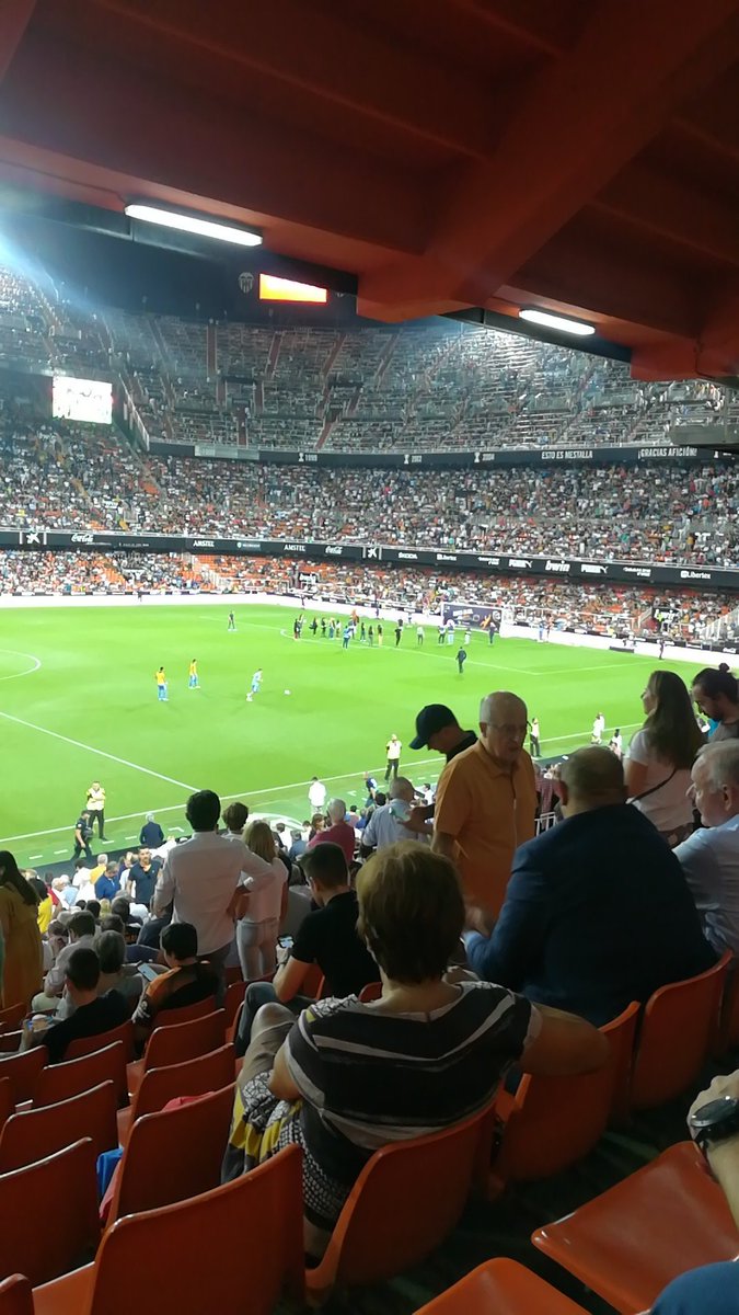 Estefanny78's tweet photo. Un poquito de fútbol!!!! https://t.co/1P8zdKJ0sg