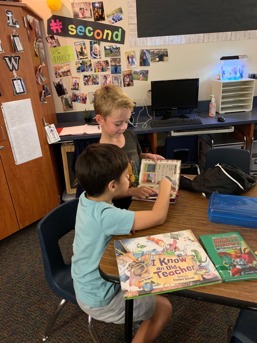bstiles61's tweet photo. True leadership comes from those who see a need and step in. Thanks for helping during partner reading today! ⁦@Deretchin⁩ https://t.co/PFreXpYtus
