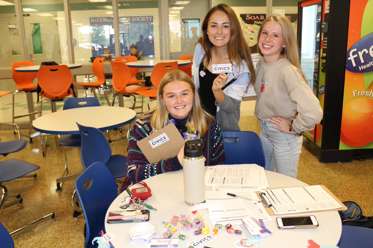 mfolmacomb's tweet photo. Thank you to our amazing volunteers and to everyone who registered today!! If you were too young, make sure to text VOTE to 954-954 to get a reminder to register later! https://t.co/zUHgMi3HMQ
