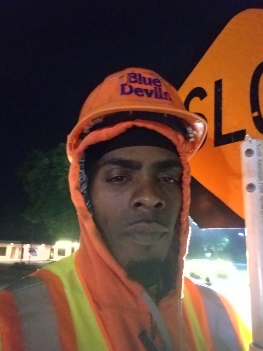 FirstFlagging's tweet image. 