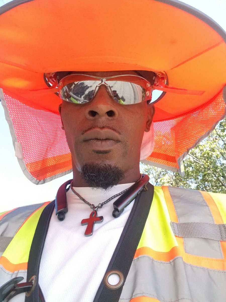 FirstFlagging's tweet image. 