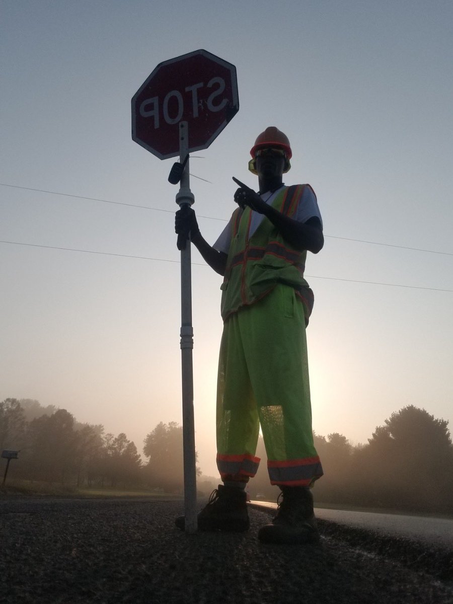 FirstFlagging's tweet image. 