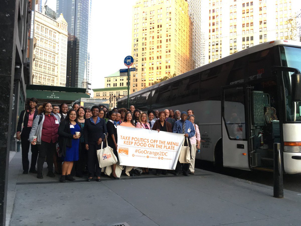 FoodBank4NYC's tweet photo. We’re on our way to Washington #DC to #GoOrange2DC with New Yorkers from all five boroughs, talking to our members of Congress about child nutrition, emergency food funding, and to say #HandsOffSNAP. You can too! Write to your representative today! https://t.co/7WrzaoochY https://t.co/yOCLzxxmyJ