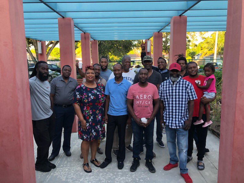 We’re so grateful for the dads that joined us for Donuts with Dads!! This was the first pic of many and they kept coming and coming!! Dads Rock!!