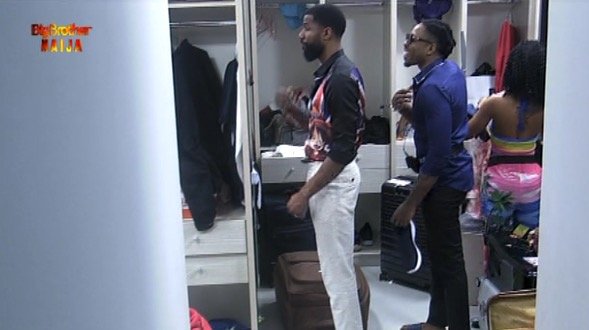 BBNaija's tweet image. Spot your #BBNaija Pepper Dem favourites in their gorgeous outfits from Moiselle Clothing. 🔥

Keep Voting: bit.ly/2lFS2ka