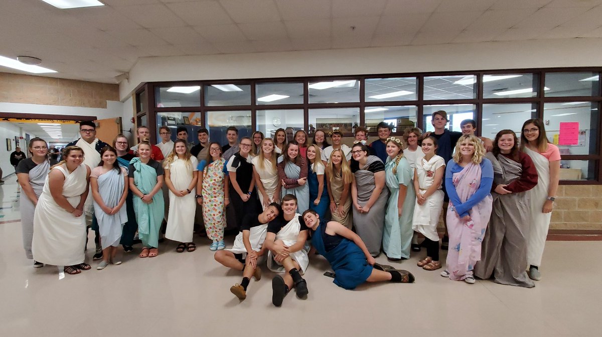 SenorCompton's tweet photo. Hard to believe the little freshmen from my first year are now toga-wearing seniors.  What a great first class to see all the way through.  #Homecoming #LHS #LetsGOHawks https://t.co/LXo6B9wMTN