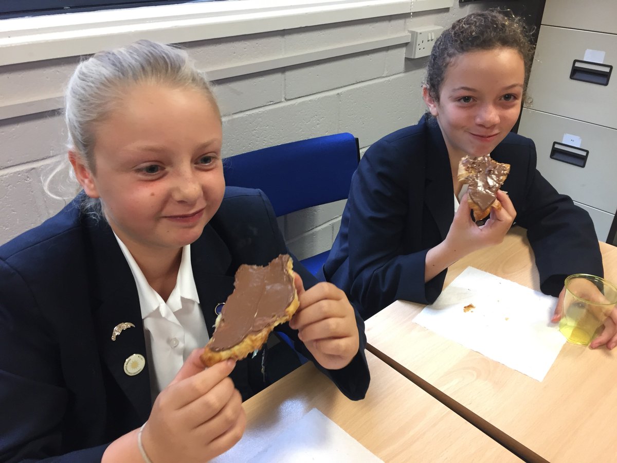 Petit déjeuner français for Year 7. Délicieux!
<a href="/Habsmonmouth/">Haberdashers' Monmouth School</a> <a href="/MonGirlsHead/">Mrs Jessica Miles</a> #mfl #EDOL