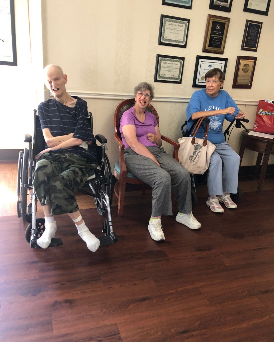 compasscares7's tweet photo. How sweet are Gail and Mary to visit their roommate George as he's recovering from a broken hip! Comment with a β€οΈif you love our caring #compasscommunity!
#everydaycompass #compasscares https://t.co/0odtf6tGTD