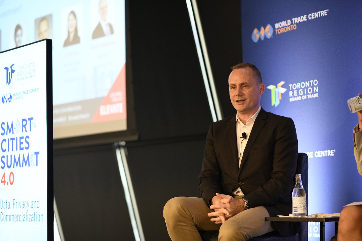 TorontoRBOT's tweet photo. "We need more tech companies putting their money where their mouth is if the value is really there.” - @igallagh, @CiscoCanada #SmartCitiesTO #ElevateTechFest https://t.co/YoiECnwyO3