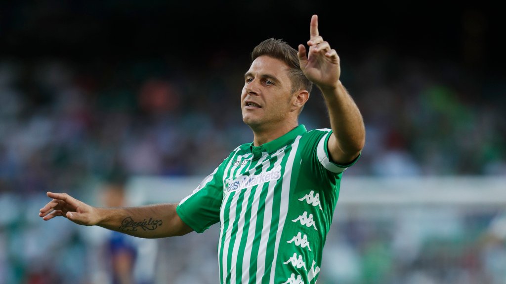 🤣🍷 Joaquín no es como el buen vino. El buen vino es como Joaquín. 

💚 <a href="/joaquinarte/">Joaquín Sánchez</a> 💚
🙌 <a href="/RealBetis/">Real Betis Balompié 🌴💚</a> 🙌