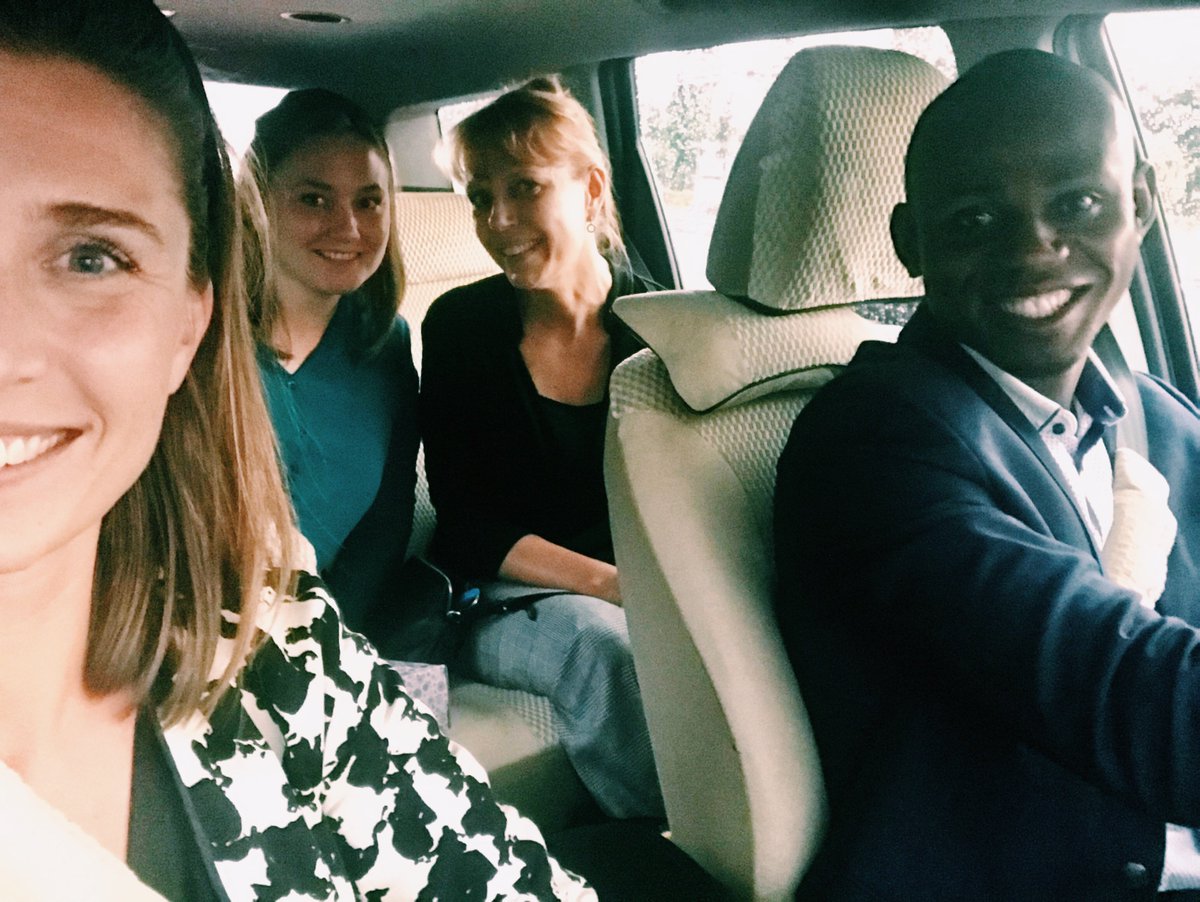 SwedeninNigeria's tweet image. Today&apos;s #Greenroutine: carpool with your colleagues! Here with Embassy staff on our way to work.  All actors in society must work actively to combate climate change - the most defining global issue of our time. What is your #greenroutine 🇳🇬? Please share your best tips!