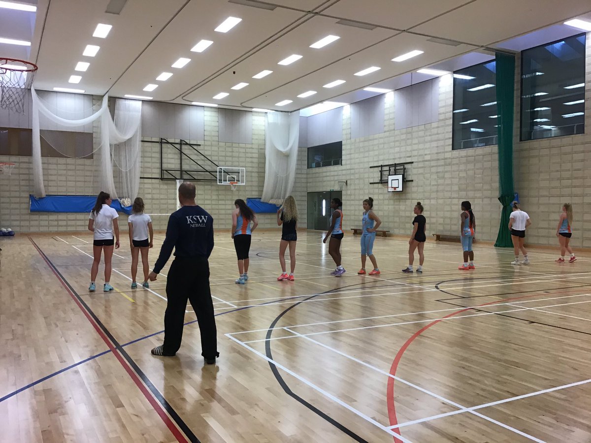 KSWNetball's tweet photo. 1st court session @SevernStarsPP @KingsWorcester NOVA this evening, saw the athletes working on their speed, pass variation and squad unity, with just enough time for the annual “mat slide” competition at the end #KingsSport #DiscoverYourPassion #netballwins #prepartion https://t.co/X3IDb0pmkI