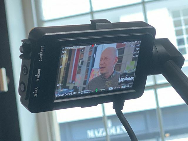 Timothy_Hughes's tweet photo. More interviews! @leolearning #futureblends #leolearning #dlaintour #socialselling #digitalselling #socialmedia @theadamgray https://t.co/Dwlc0SrzL4 https://t.co/W2VW1t1rBv