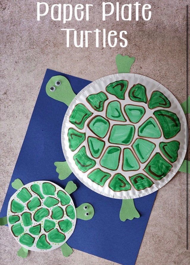 Check out this fun and inexpensive craft. 

Here is the link for the instructions: 
easypeasyandfun.com/paper-plate-tu…