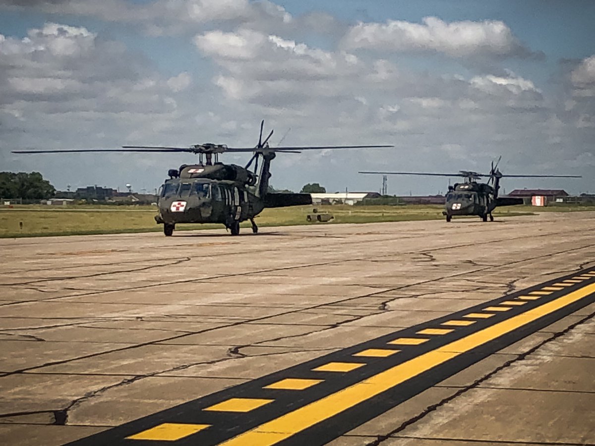 FlyHays's tweet image. These are 2 of 5 UH-60 Blackhawks flown by a medical unit in the United States Army. It’s always exciting to see what might fly into Hays Regional Airport on any given day. Photo courtesy of Treyton Gerard of Hays Aircraft. #FlyHays #Blackhawks  #VisitHays