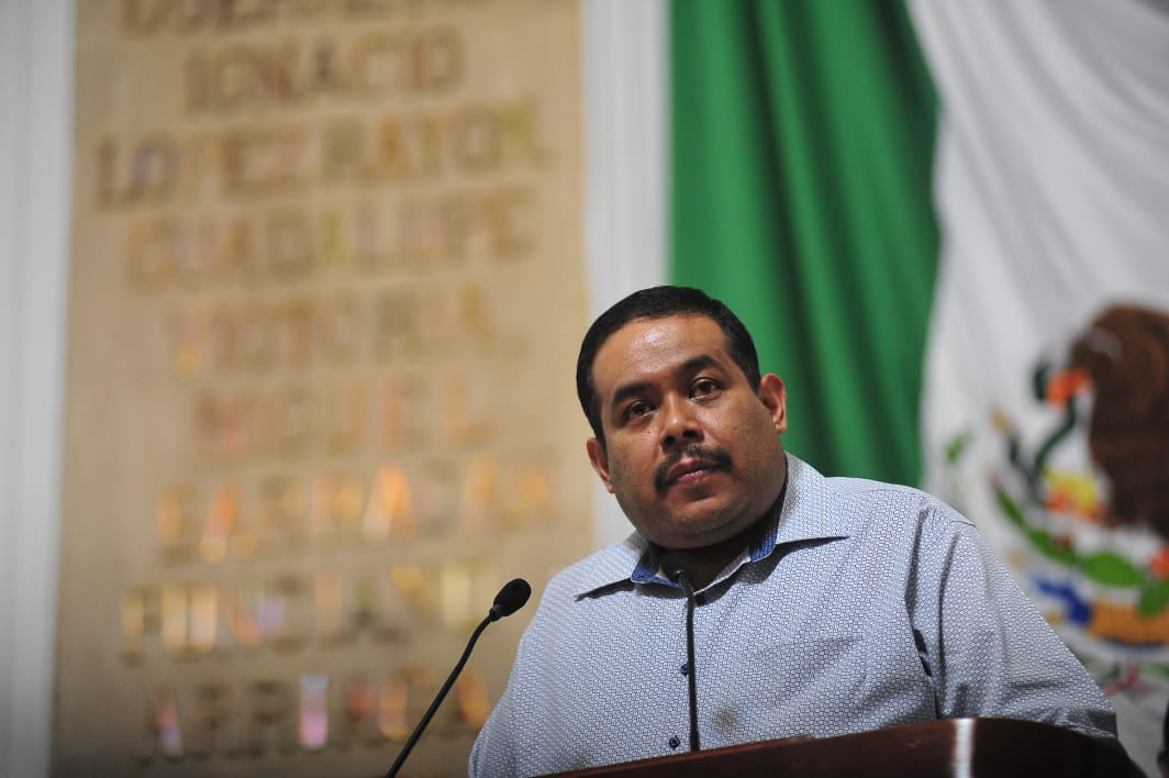 🔖#BOLETÍN Acusan a alcalde Manuel Negrete de no ejecutar proyectos de presupuesto participativo en colonias de #Coyoacán.
💻 gpmorenacdmx.org.mx/boletin_107_2/