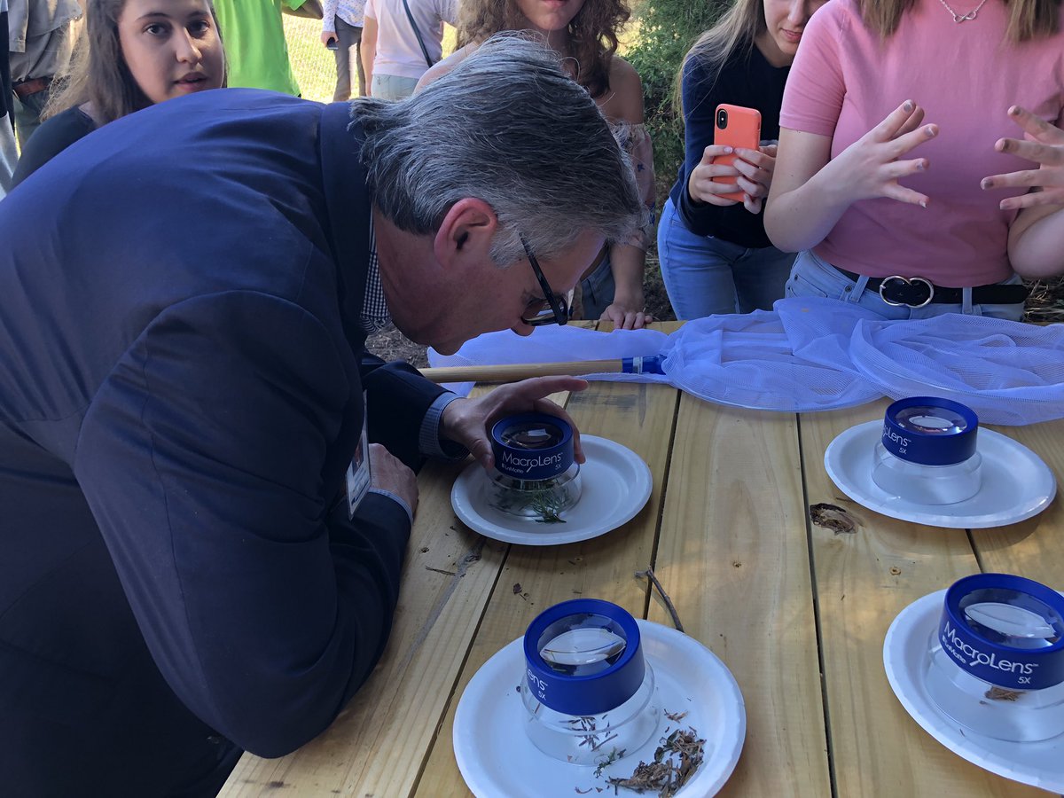 SuperPWCS's tweet photo. Wow! Congratulations to the @PatriotEcoClub on the launch of the amazing Patriot Pond living classroom. Led by sponsor Ms. Landry, the Pond is the result of amazing teamwork from many @THEPatriotHS staff and students, @PWCSEnergyTeam, @PWCSNews staff, and community members. https://t.co/r8JRi4gmeT