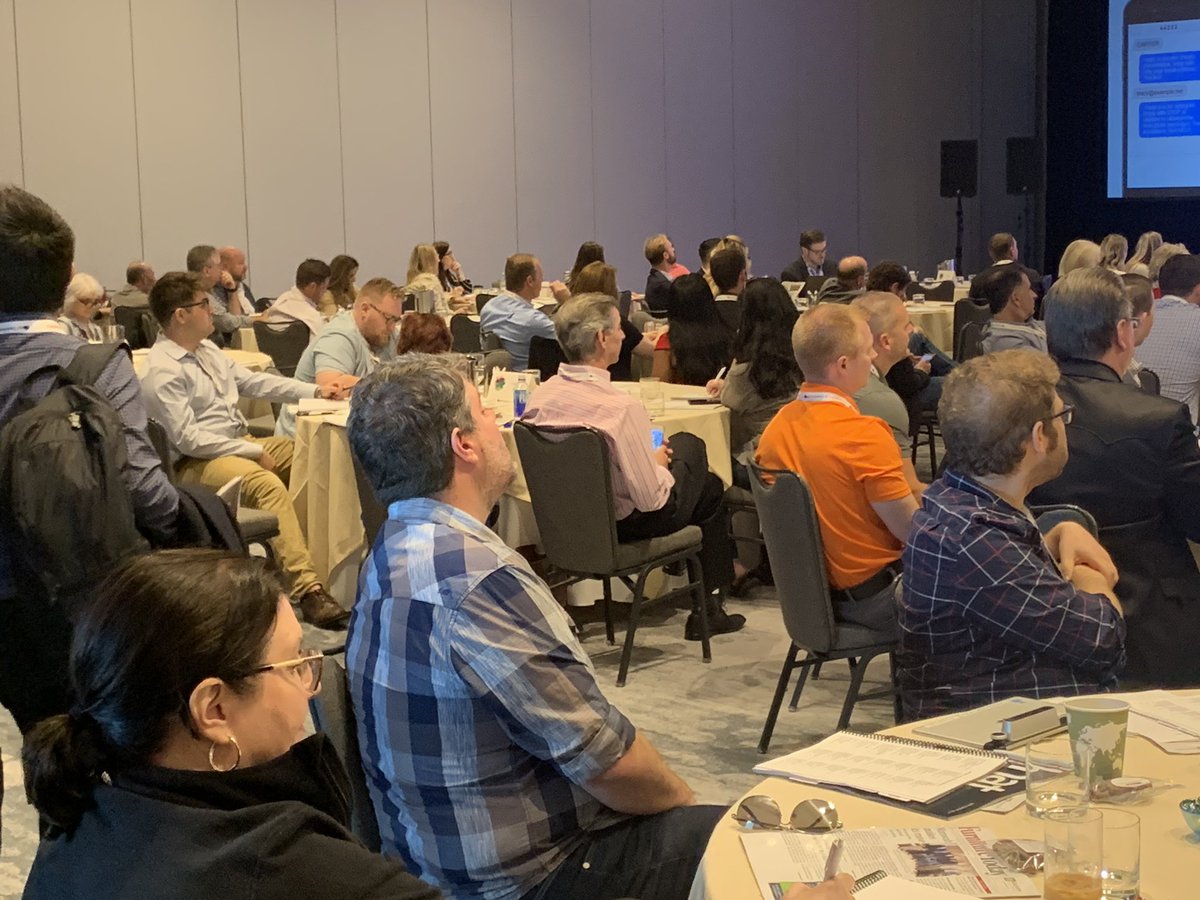 HalCohen's tweet image. @briancarter kicking off #PBMnext conference with some great tips on social media marketing @FurnitureToday